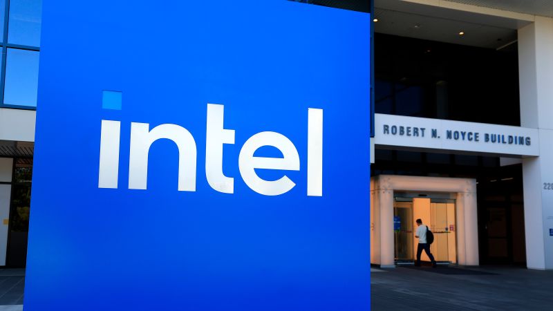 Featured image for Intel Unveils New Chips Aiming to Lead in AI, Gaming, and Future Tech at CES 2026