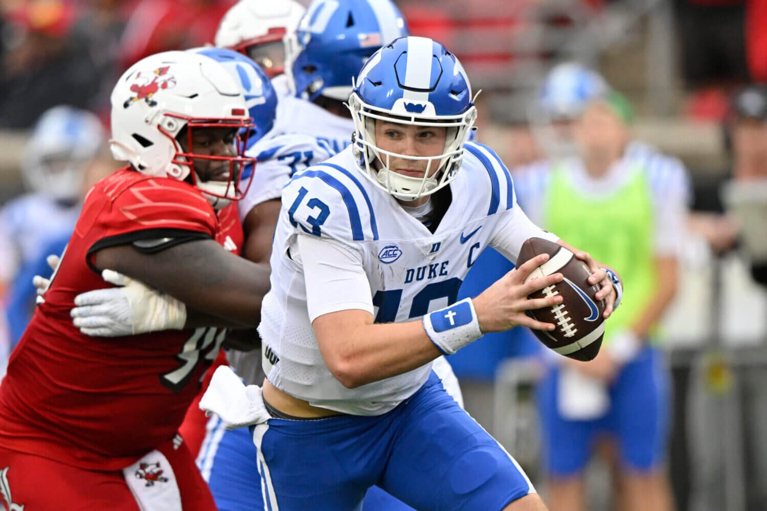 Featured image for "Notre Dame's New Starting Quarterback Earns High Grades from Former OC and Transfer Evaluations"