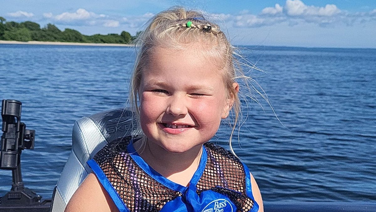 Featured image for Father and Daughter Discover Century-Old Shipwreck on Lake Michigan Fishing Trip