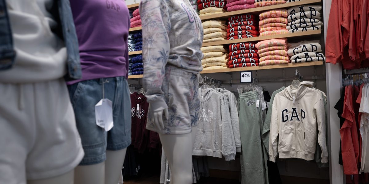 Featured image for Stock Market Soars in May Despite Tariff Tensions