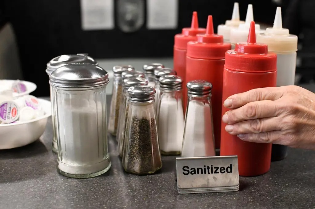 Featured image for "Delaware County Restaurant Inspections Uncover Ants, Rodent Calling Cards, and Fruit Flies"