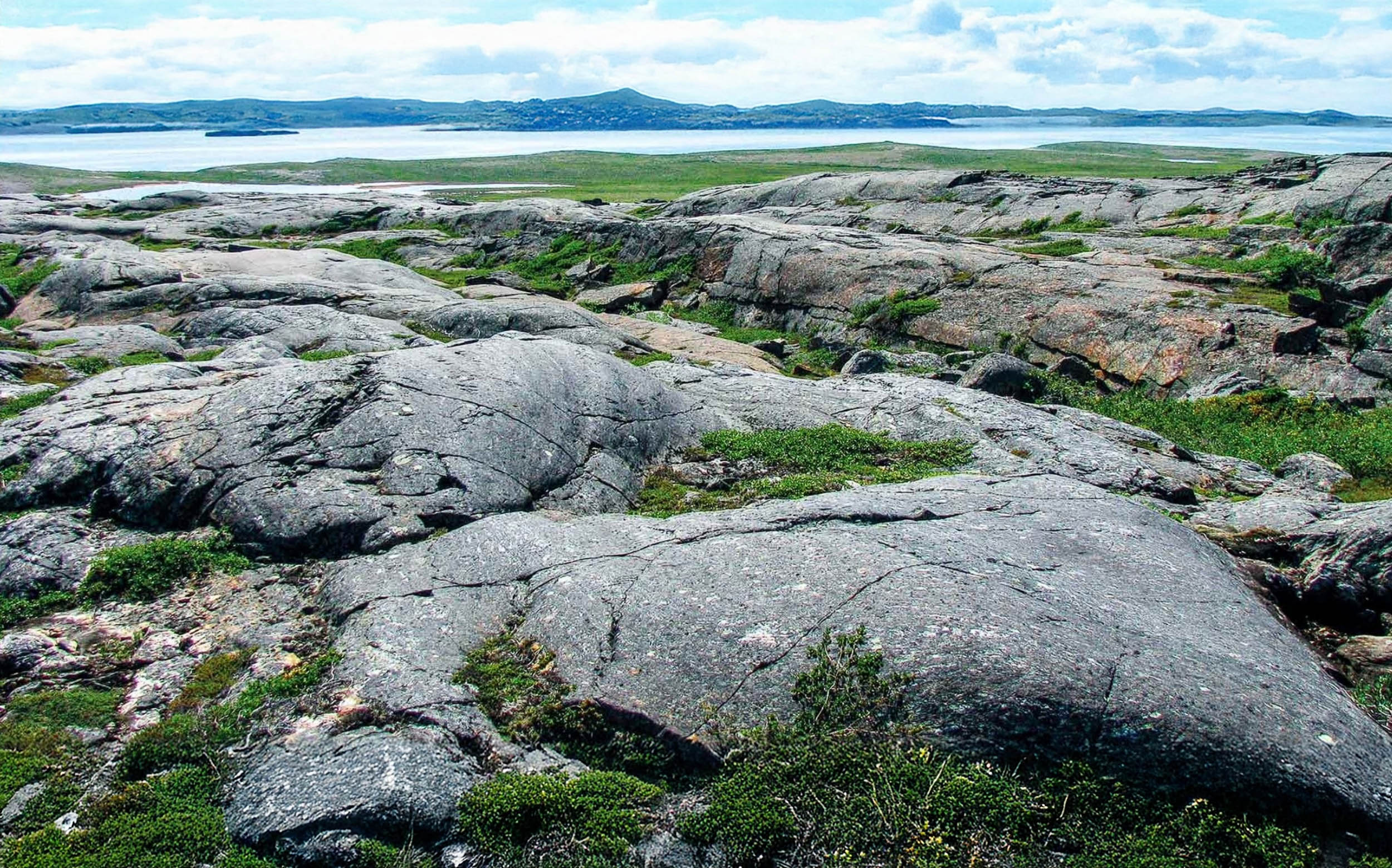 Featured image for Canada's 4-Billion-Year-Old Rocks Confirmed as Earth's Oldest