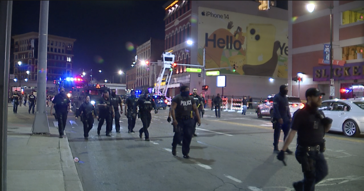 Rash of Shootings Prompts Detroit Police to Enforce Curfew for Minors