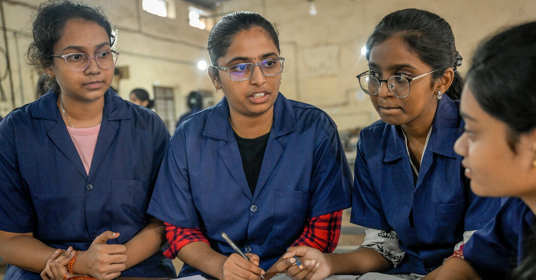 Featured image for Trump's H-1B Fee Hike Sparks Mixed Reactions and Economic Impact