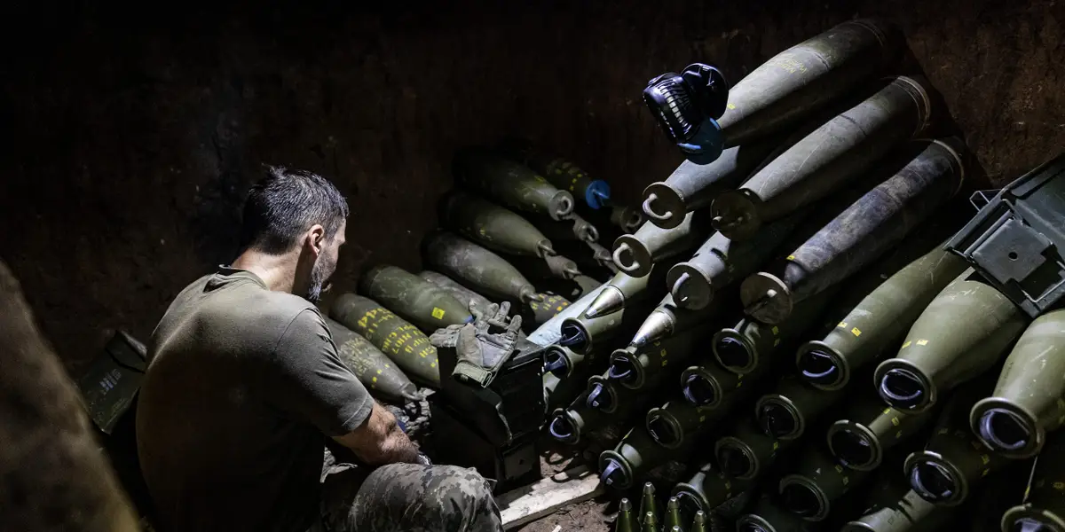 Featured image for Ukraine to Receive Promised Shells Soon Despite Funding and Quality Issues