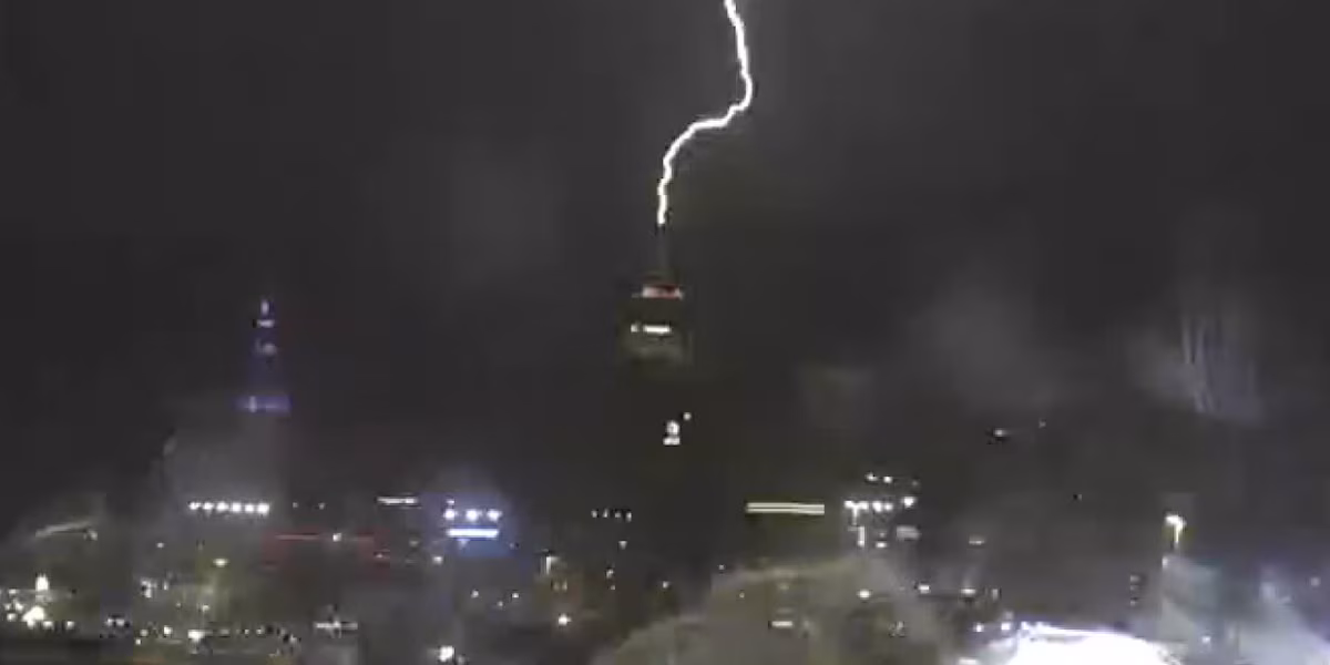 Lightning strikes Key Tower and fire destroys historic building in Tuskegee.
