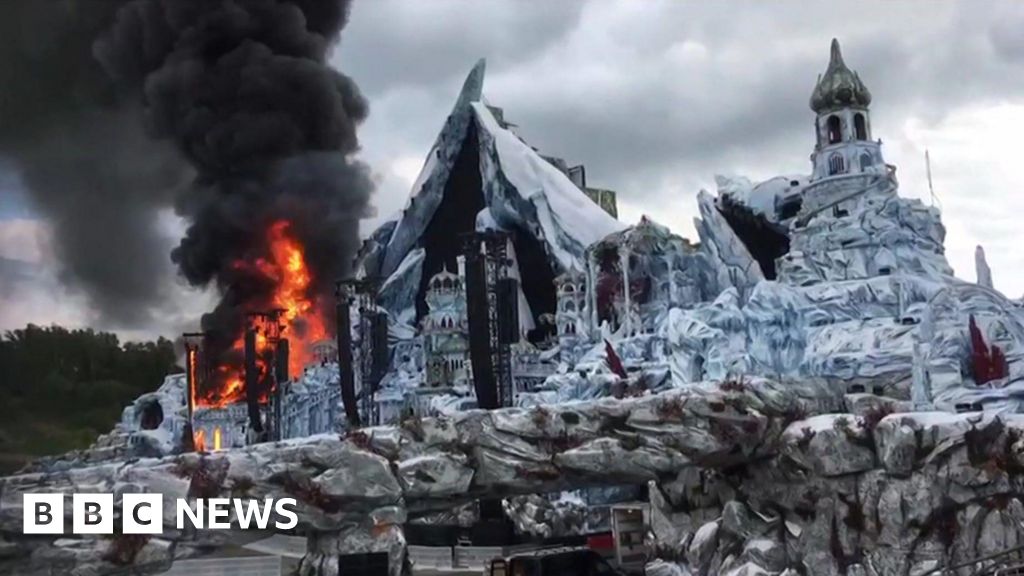 Fire Destroys Tomorrowland Main Stage Before Festival