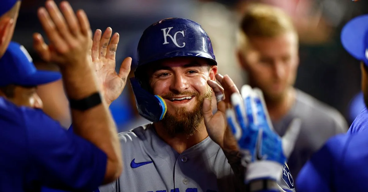 Royals stage epic comeback to defeat Angels 11-8.