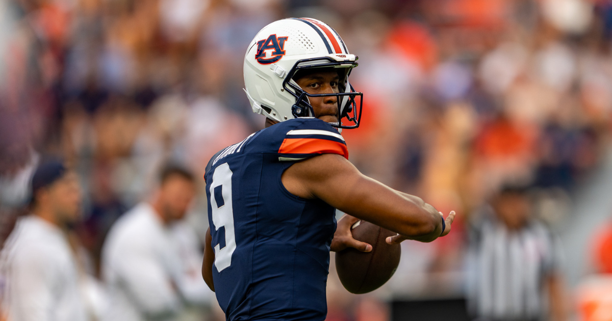 Featured image for Auburn's Deuce Knight to Transfer After Promising Season