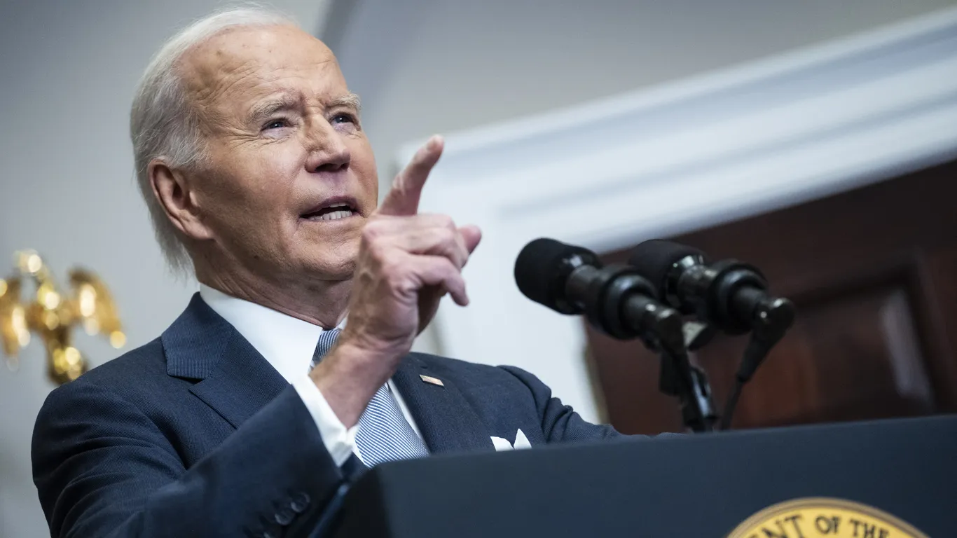 Featured image for Biden Defends Autopen Use in Clemency Decisions Amid GOP Criticism