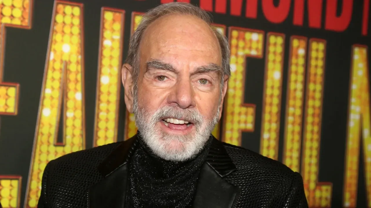 Neil Diamond Finds Acceptance in Parkinson's Diagnosis
