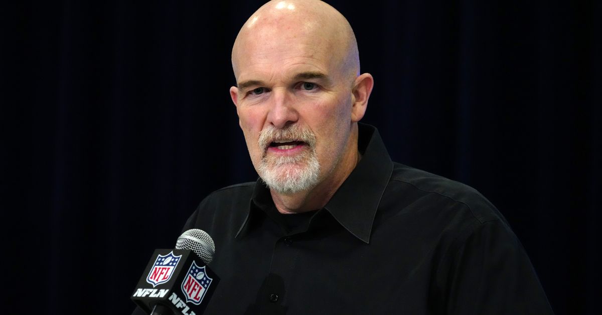 Featured image for "Analyzing Commanders' Depth Chart After Day One of Free Agent Negotiations"