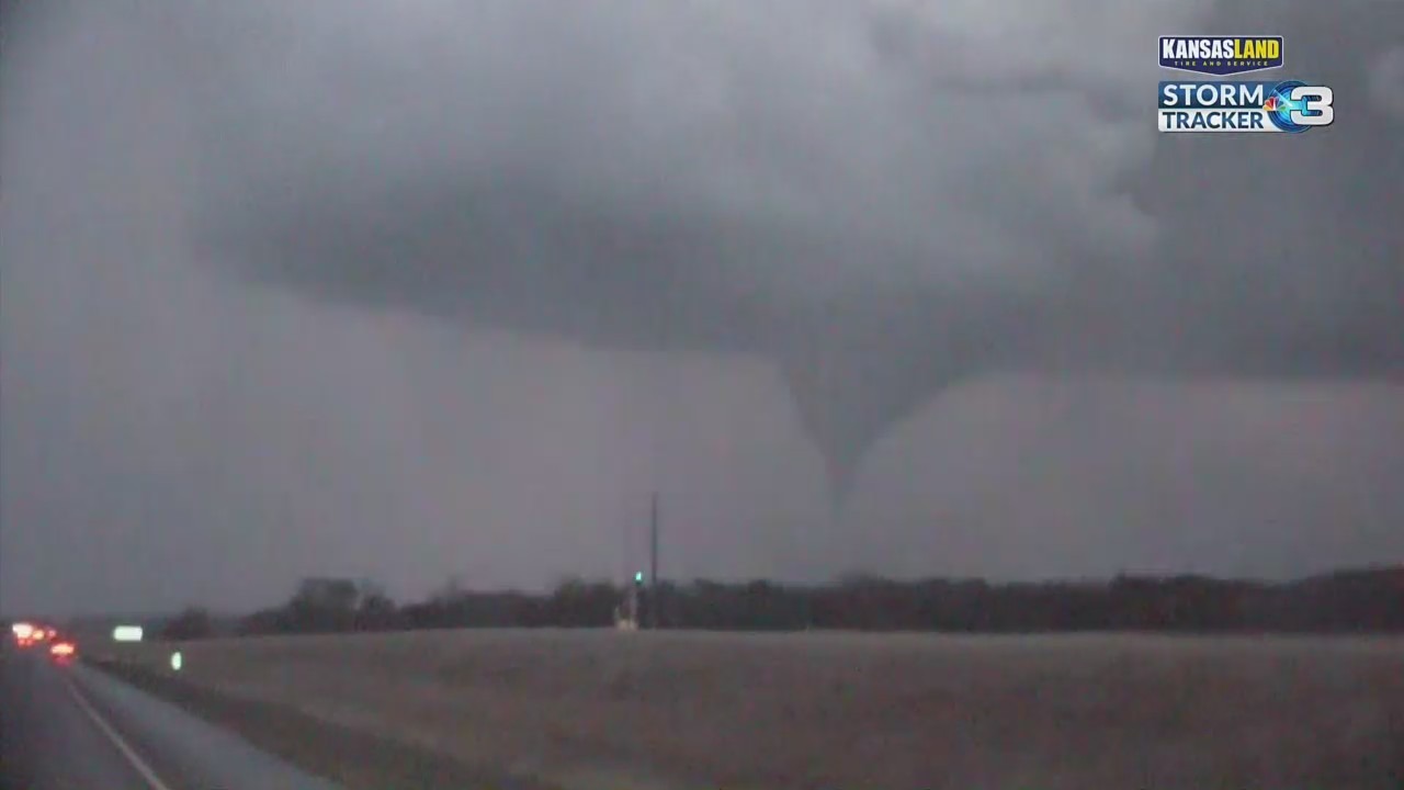 Severe storms cause damage and power outages across Midwest.