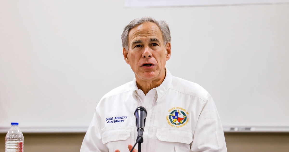 Texas Governor Greg Abbott Takes Bold Step in Border Fight, Charters Migrant Flight to Chicago