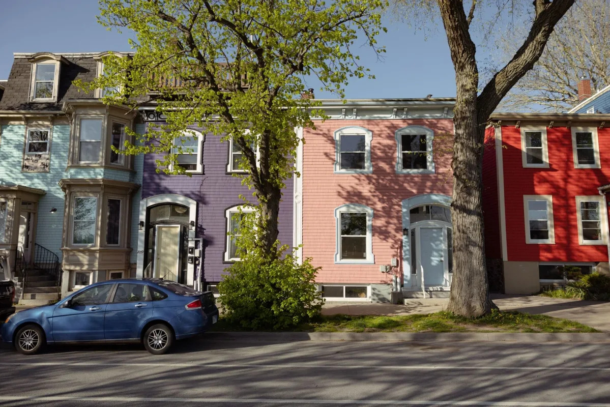 Featured image for "Canada's New Budget: Capital Gains Tax Hike Targets Housing Crisis and Appeals to Gen Z"