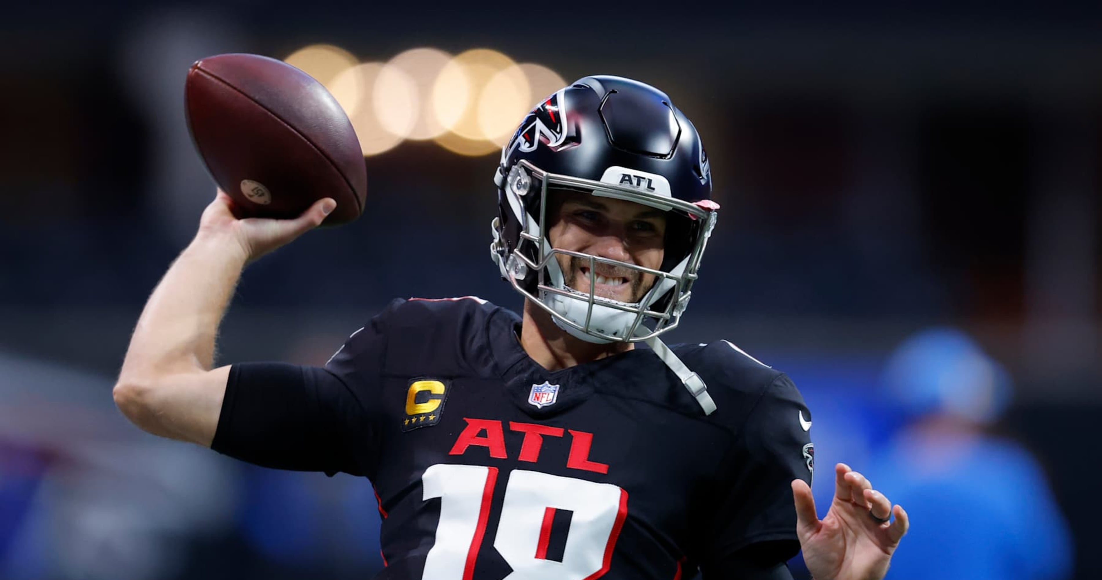 Featured image for NFL Week 14: Vikings and Eagles Edge Closer to Playoffs Amid Thrilling Sunday Games