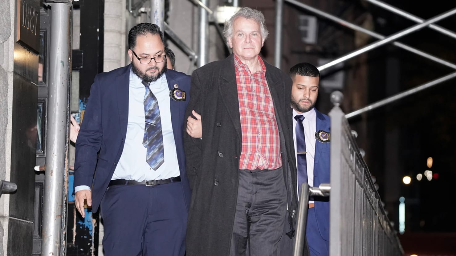 Featured image for Former Obama Adviser's Islamophobic Harassment of NYC Street Vendor Ends in Freedom