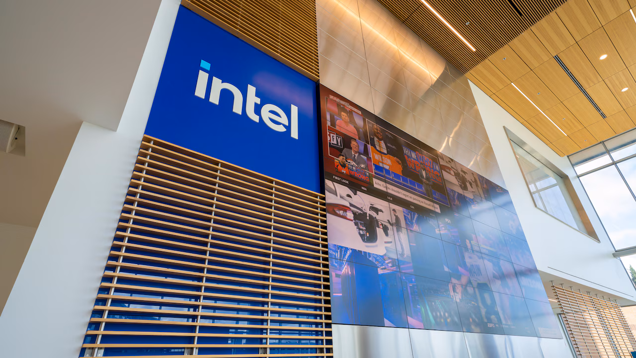 Featured image for Trump Administration Mulls Investment in Intel, Boosting Shares