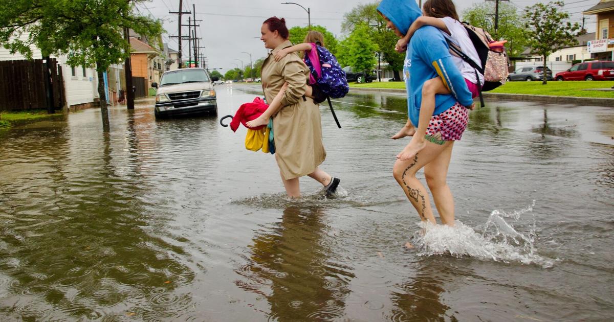 "New Orleans S&WB Implements Power Rationing During Deluge"