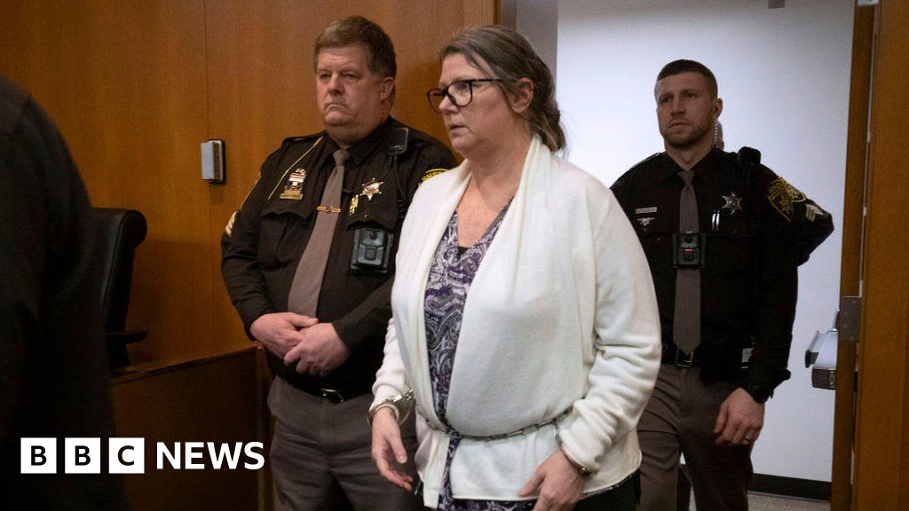 "Jennifer Crumbley Convicted of Involuntary Manslaughter in Michigan School Shooting Case"