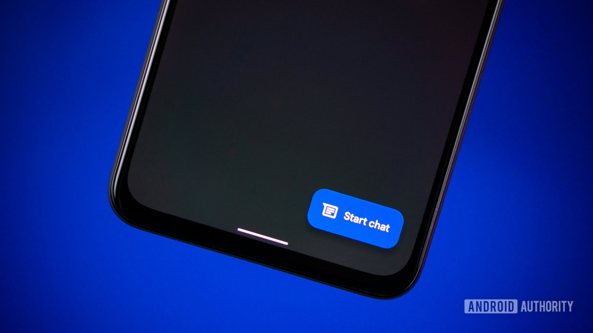 "Google Messages Introduces Customizable Chat Bubble Colors and Emoji Reactions"