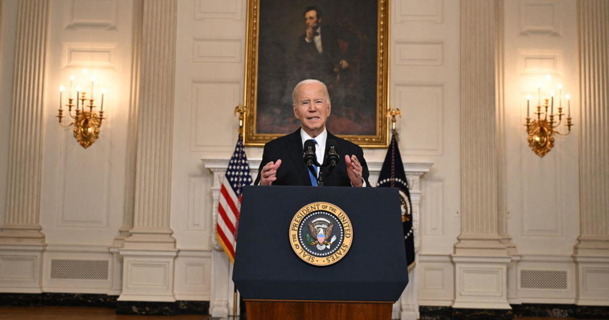 "Senate Approves $95 Billion Ukraine and Israel Aid Package, Biden Urges House to Pass Immediately"