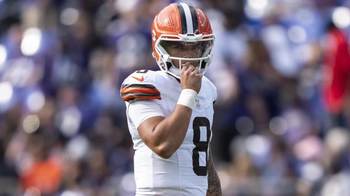Featured image for Browns' Dillon Gabriel to Start as Offense Struggles Continue