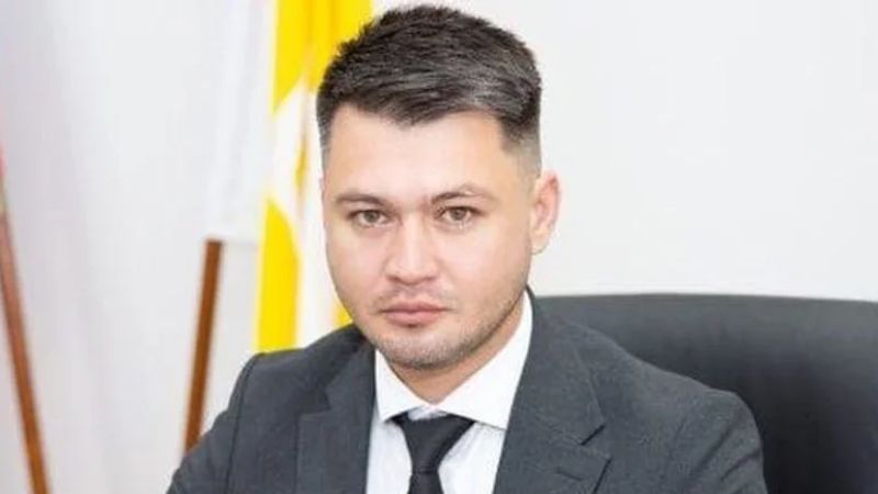 Featured image for Russian Military Leader Killed in Mysterious Explosion