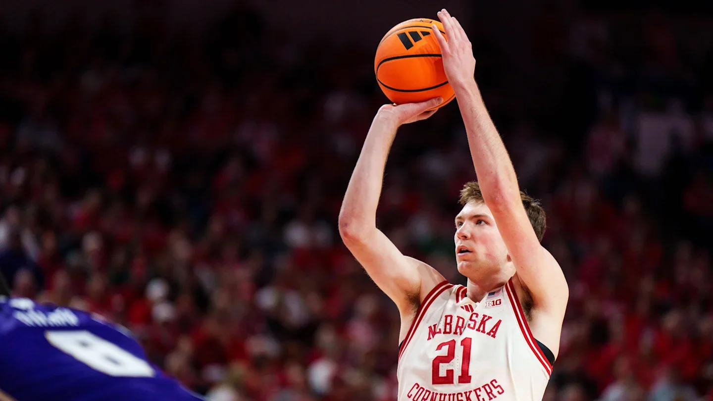 Sandfort's Hot Hand Keeps Nebraska Rolling as Frager Sidelined