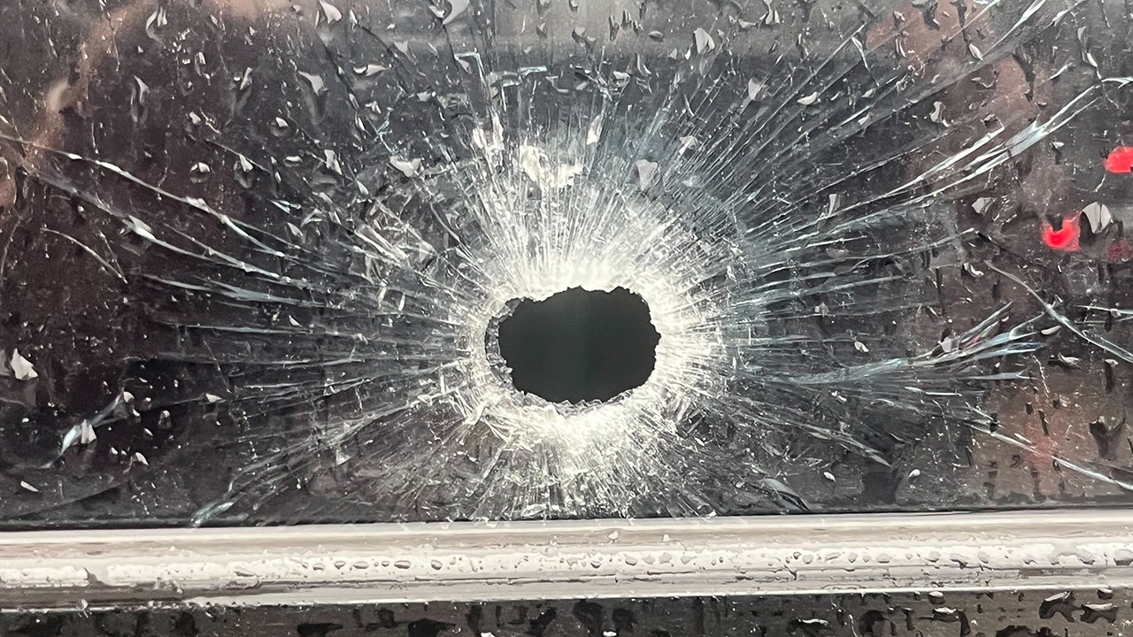 Philadelphia Police Investigate Mass Shooting at Bus Stop Injuring 8 Students