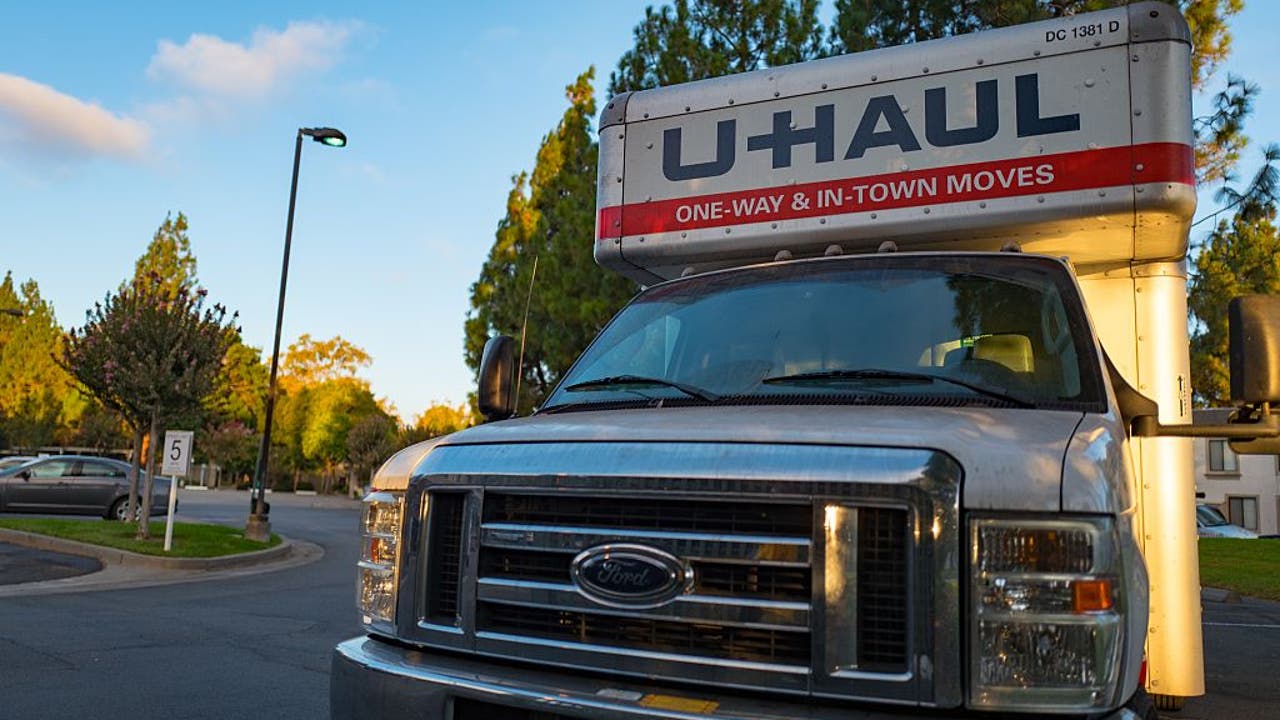 "Florida City Tops U-Haul's 2023 Most-Moved-To Destinations List"