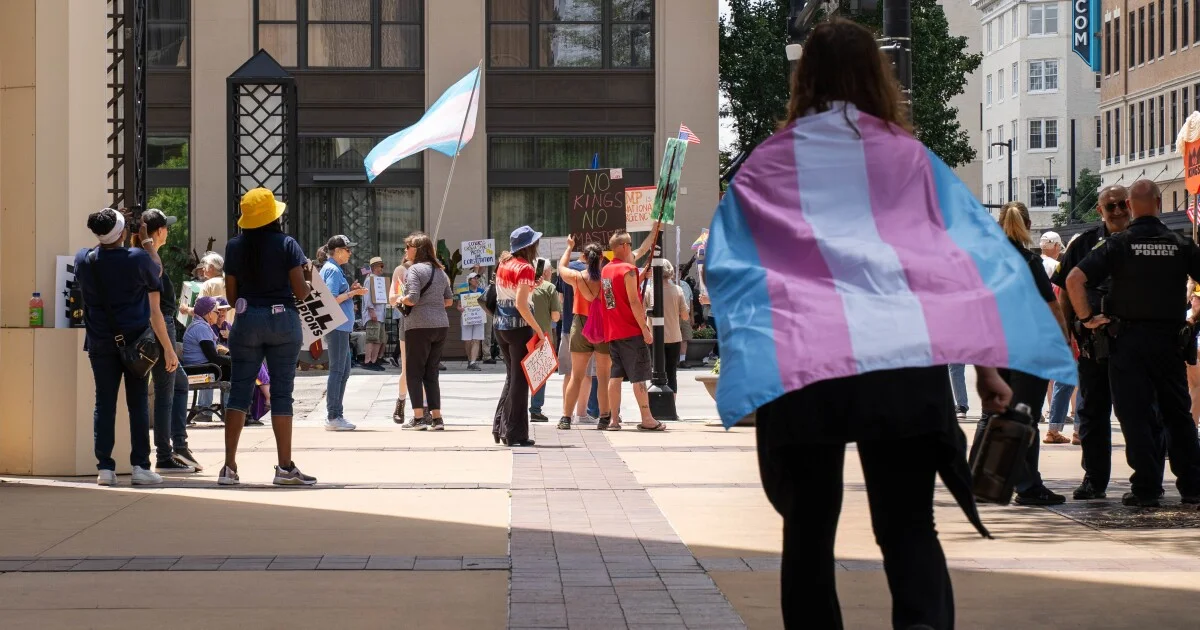 Kansas Gov. Kelly vetoes bid to regulate transgender restroom use