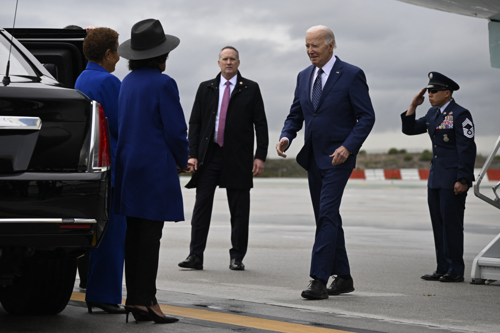 "Biden Fundraiser Co-Hosts Test Positive for Covid, Campaign Posts $42 Million Fundraising Haul"
