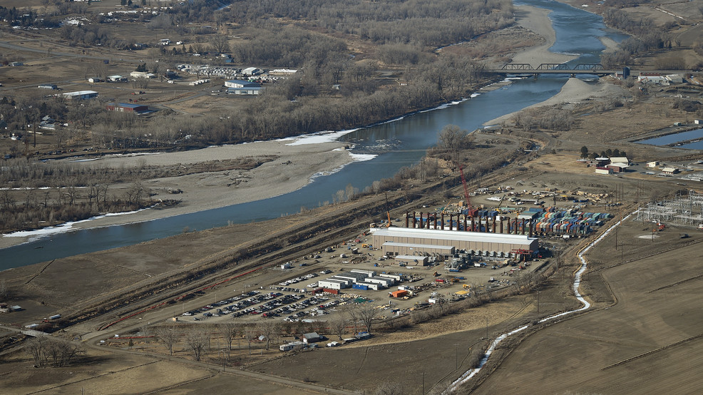 Featured image for Judges rule against gas and pipeline projects over environmental concerns.