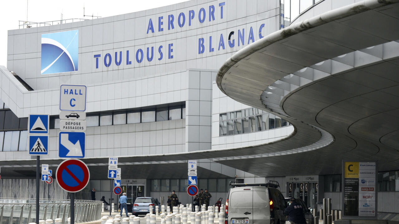 Multiple French Airports Evacuated Amidst Security Threats