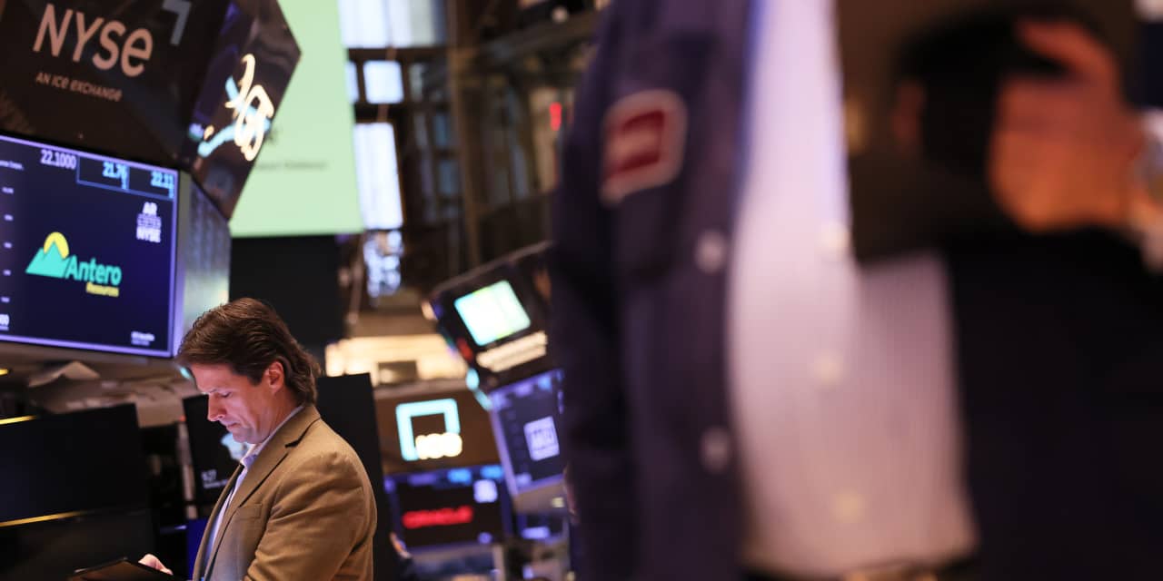 Featured image for BP's Profits Beat Expectations, But Stock Falls on Slowing Buyback Program and Low Oil Prices.