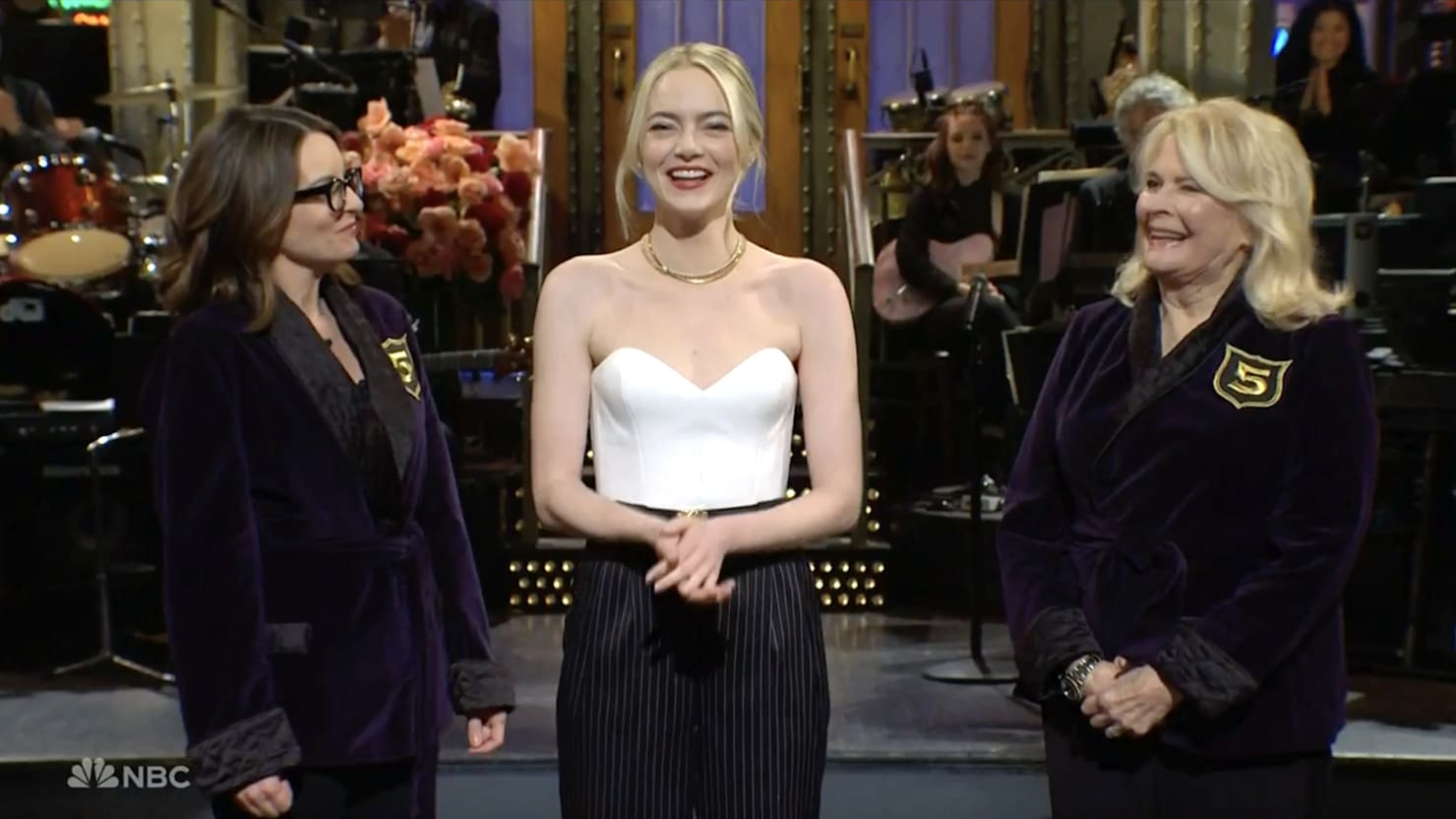Featured image for Emma Stone Joins SNL's Five-Timers Club with Tina Fey and Candice Bergen