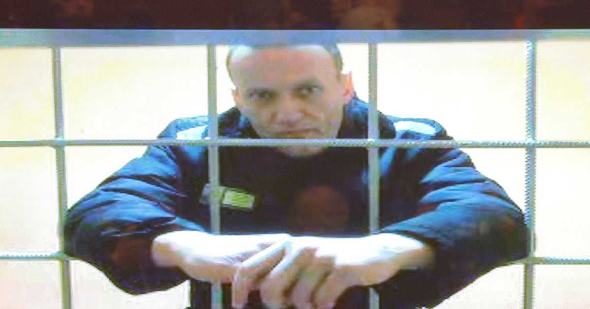 Russian police crackdown on Navalny supporters with over 100 arrests.