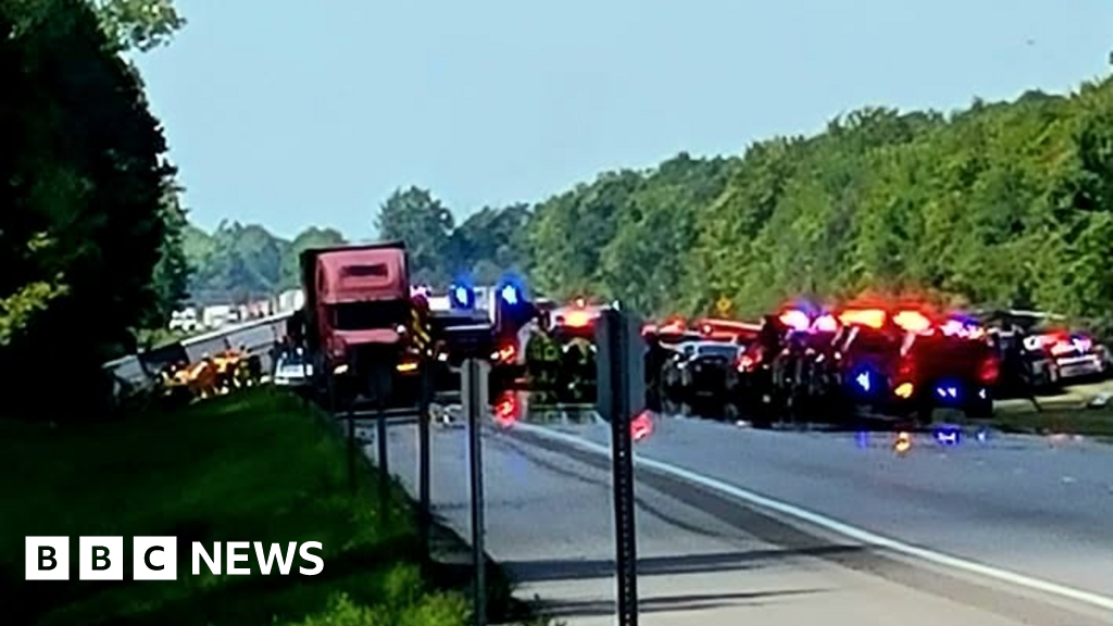 Featured image for Five Dead in Tour Bus Crash on New York Highway