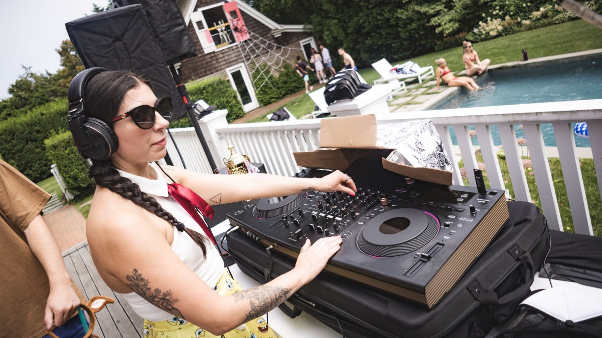 Featured image for The Hamptons' Elite: A New Wave of Ultra-Wealthy and Their Luxurious Lifestyles