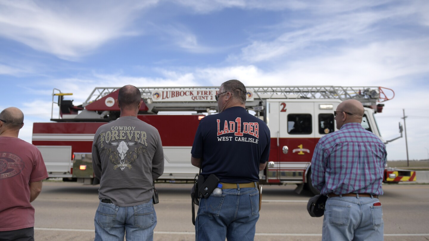 Featured image for "Texas Fire Chief Dies Battling House Fire Amid Historic Wildfires"