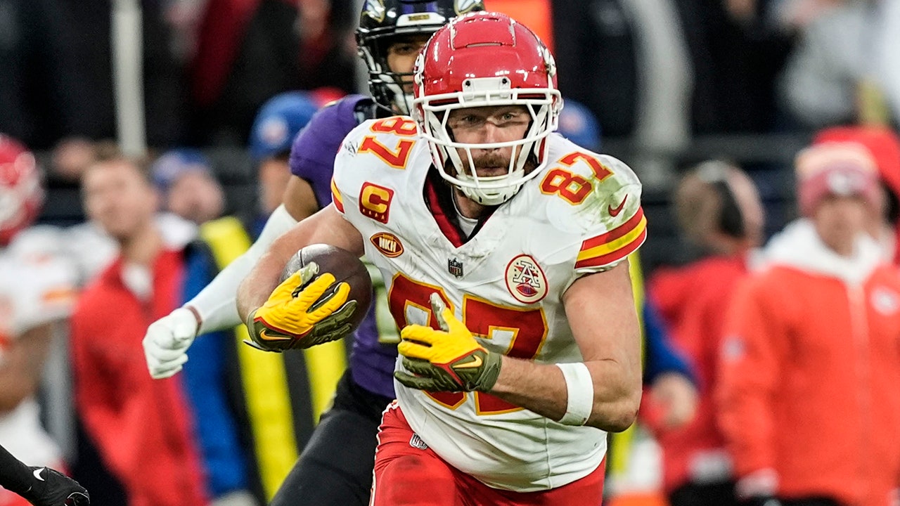 "Chiefs Secure AFC Title, Head to Super Bowl After Victory Over Ravens"