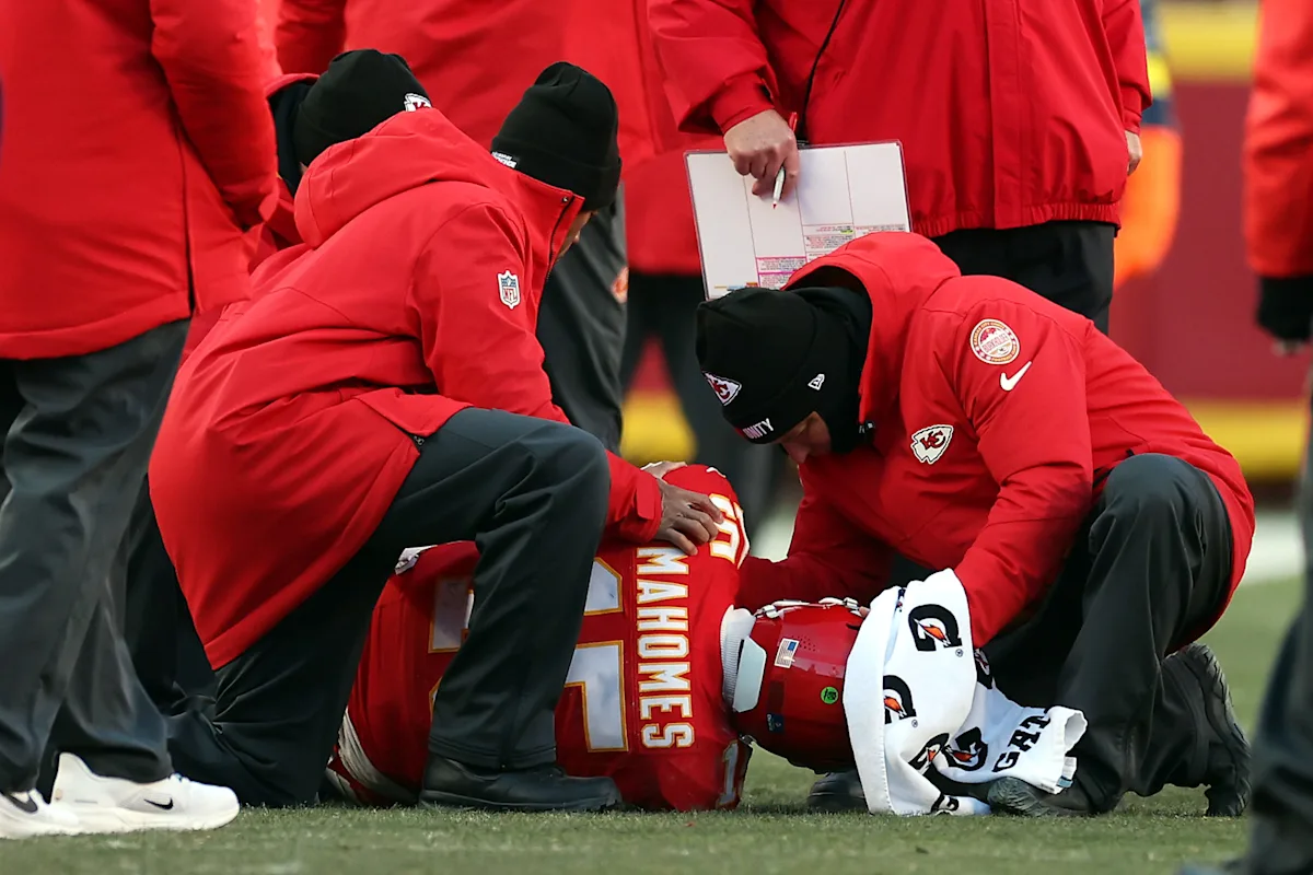 Featured image for Patrick Mahomes' Injury Update and Return Timeline Revealed