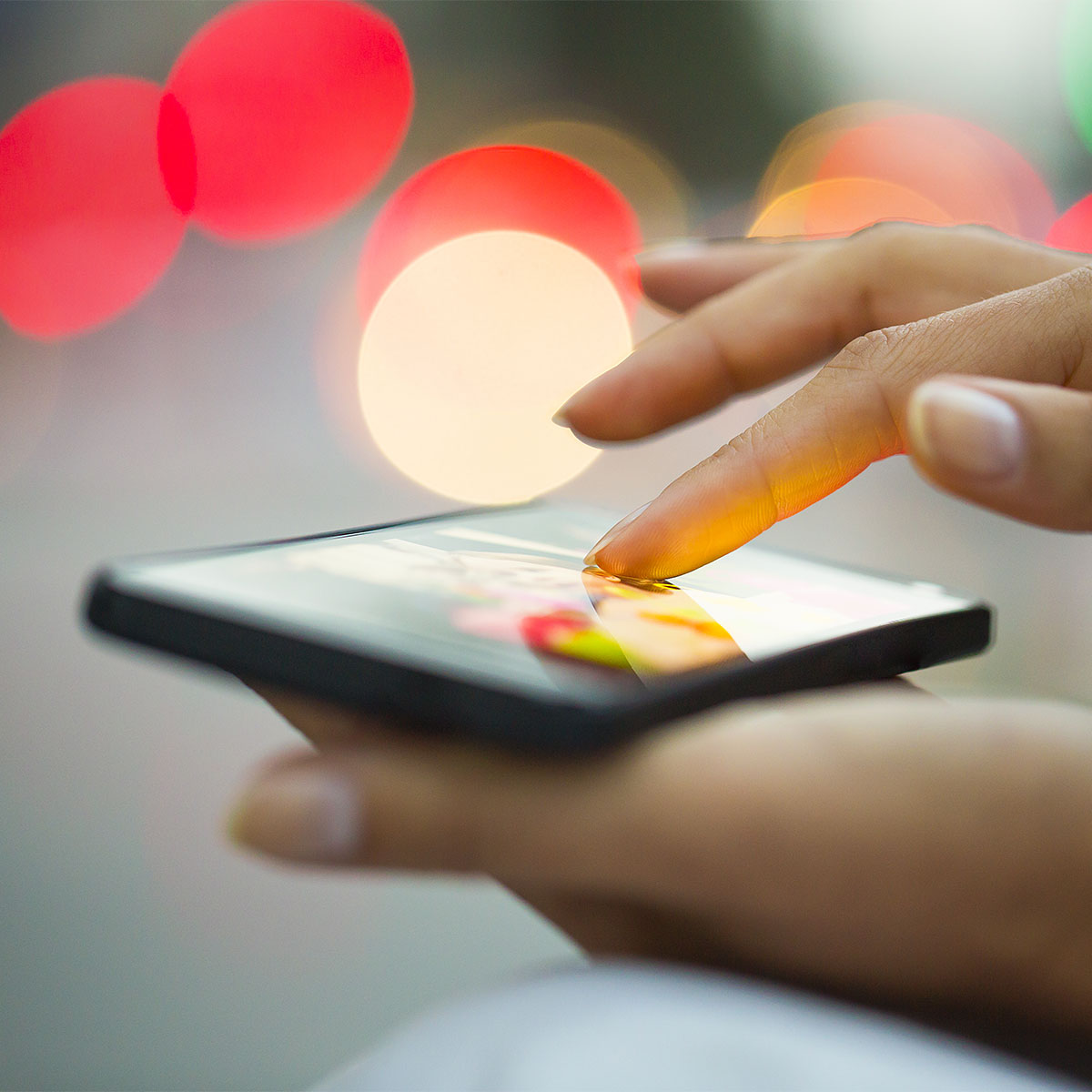 Featured image for "Maximize Your iPhone Battery Life with These 2 Screen Setting Changes"