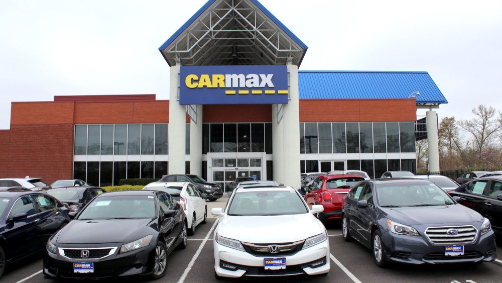 Featured image for CarMax Stock Declines Amid Earnings Miss and Slumping Used Car Market