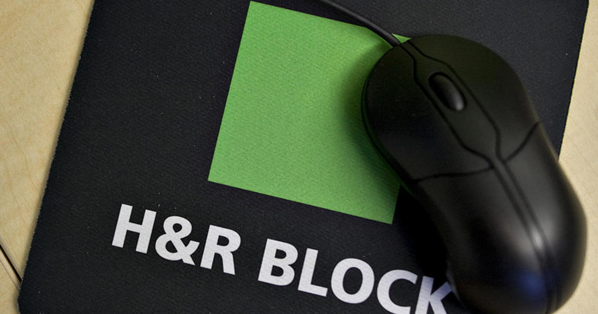 Featured image for "FTC Alleges H&R Block Deceived Customers and Deleted Tax Data"