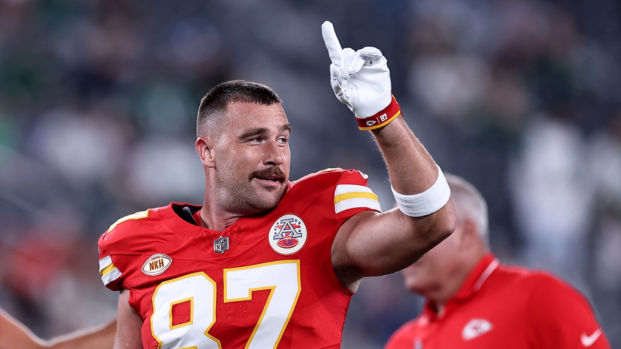 "Travis Kelce Embraces Happiness and Inspiration in Exclusive Interview"