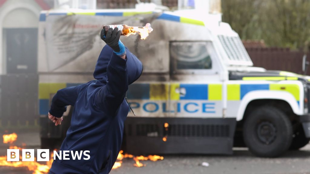 Featured image for Violent Attacks on Police at Republican Parades in Northern Ireland
