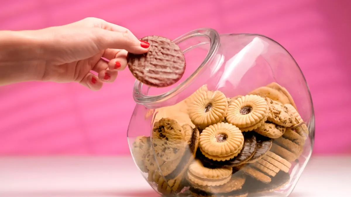 "Avoid These 18 Weight Loss Mistakes and Achieve Success with These Tips"