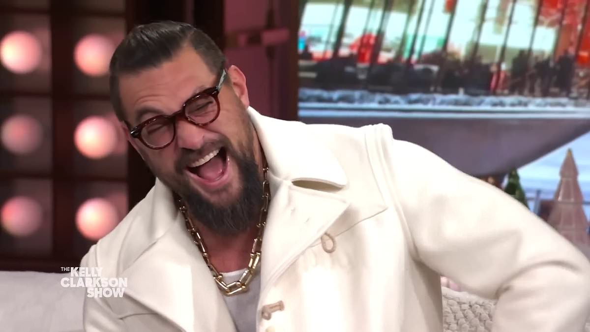 Featured image for Jason Momoa's Playful Dance Moves Leave Kelly Clarkson Speechless